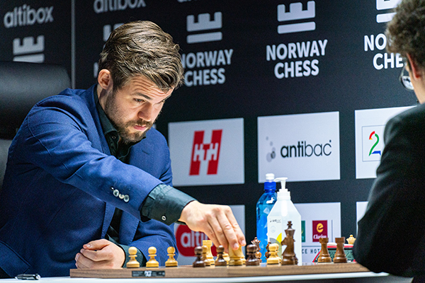 Магнус Карлсен вырвался вперед на супертурнире Altibox Norway Chess 