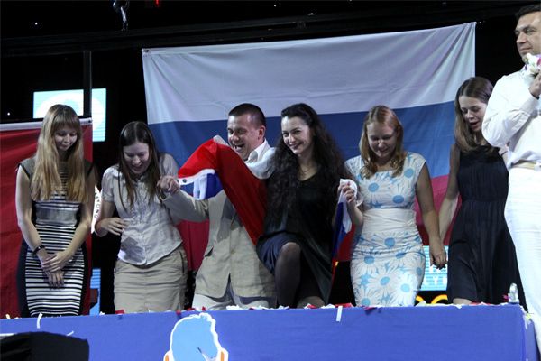 Женская сборная России - победительница Всемирной шахматной Олимпиады 2012 года в Стамбуле