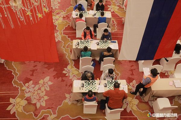 Роман Янченко обогнал китайских гроссмейстеров на турнире в Дацине