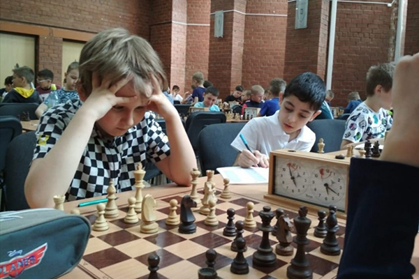 На "Шахматной планете" прошел третий лично-командный Кубок "Битва народов"