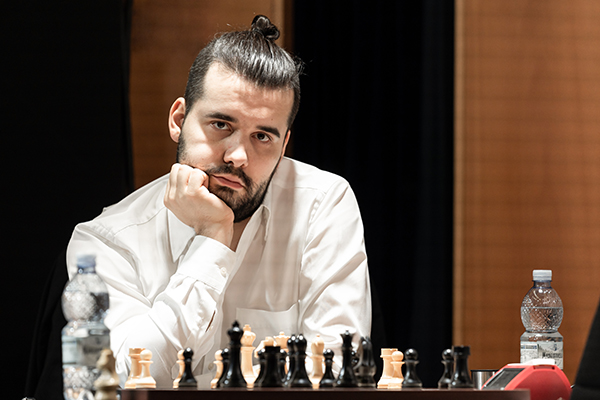 Ян Непомнящий вышел в полуфинал супертурнира Chessable Masters