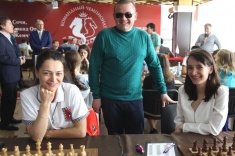 Сборные Москвы сохраняют лидерство в мужском и женском чемпионатах России