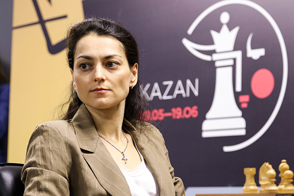 Нана Дзагнидзе возглавила гонку на турнире претенденток