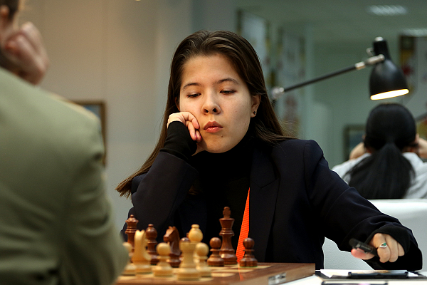 Марина Гусева возглавила гонку на женском Суперфинале