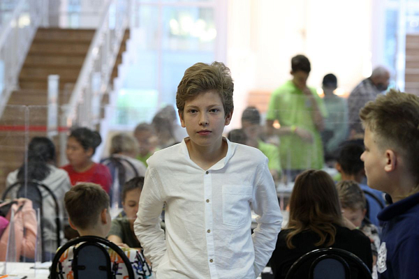 Московские школьники лидируют после 6 тура "Белой ладьи"