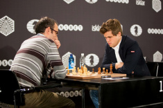 Magnus Carlsen and Leinier Dominguez Take Lead at Champions Showdown: Chess 9LX
