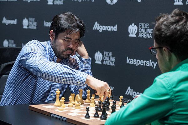 Chess Grandmaster Hikaru Nakamura, standing at 5'5 (165cm). : r/short