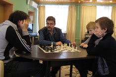В центре содействия семейному воспитанию "Алые паруса" открылся шахматный кружок