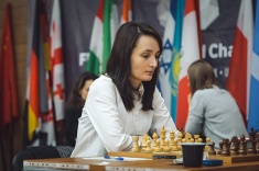 Kateryna Lagno and Zhansaya Abdumalik Begin Quarterfinals of Women's World Championship with Wins 