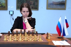 Татьяна Косинцева выигрывает вторую партию подряд