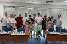 Михаил Кобалия провёл сеанс одновременной игры для участников сборов Тульской шахматной гостиной