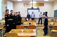 В Екатеринбургском суворовском училище состоялся товарищеский матч