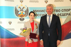 Павел Колобков вручил Екатерине Лагно медаль ордена «За заслуги перед Отечеством I степени»