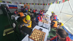 На Эвересте стартовал шахматный турнир Everest Chess