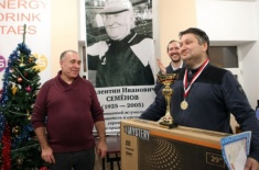 Максим Новик стал чемпионом Санкт-Петербурга по блицу