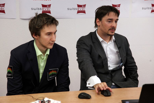 Сергей Карякин и Александр Морозевич на пресс-конференции