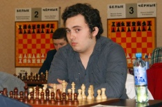 Максим Чигаев захватил лидерство на турнире "Юные звезды мира"