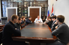 Министр физической культуры и спорта Новосибирской области встретился с шахматистами