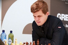 Магнус Карлсен догоняет лидера на Grenke Chess Classic