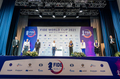 Призеры Кубка мира ФИДЕ среди женщин награждены в Сочи