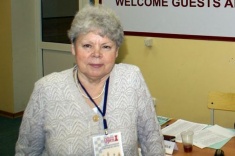 Nina Medyanikova is 80