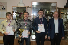 В Челябинске прошли чемпионаты области среди мужчин и женщин