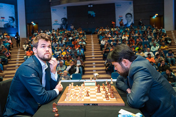 Magnus Carlsen vs Hikaru Nakamura, Tata Steel Chess India Rapid 2019