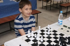 Андрей Есипенко идет без потерь в группе мальчиков до 10 лет