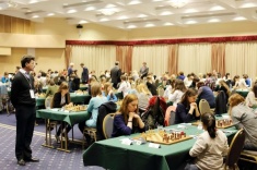 На женском чемпионате Европы в Словакии сыграны партии шестого тура