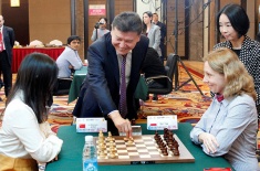 На Интеллектуальных играх в Китае стартовал турнир по рапиду