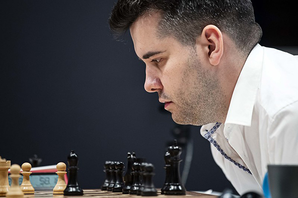Photo: FIDE / Stev Bonhage