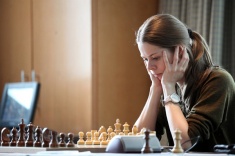 Татьяна Косинцева преследует лидера в Женеве
