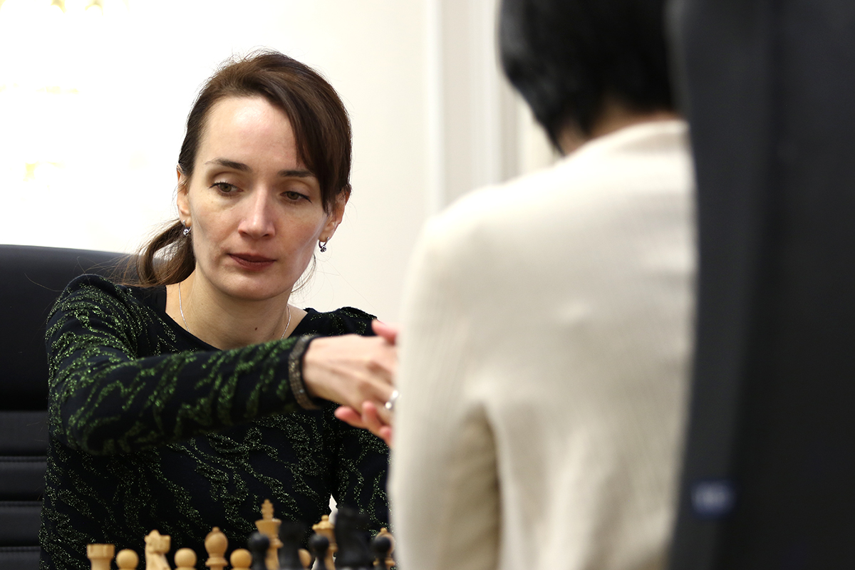 Tan Zhongyi Knocks Out Kateryna Lagno In Women's Candidates