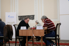Russian Senior Championships in St. Petersburg Crosses Line