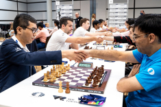 Команда WR Chess удерживает лидерство в Дюссельдорфе
