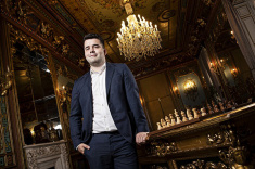 Ian Nepomniachtchi Wins FIDE Candidates Tournament with One Round to Spare