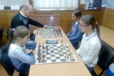 Турнир шахматных семей состоялся на Камчатке