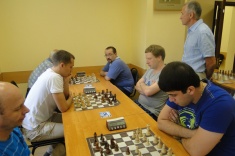 Тульские и калужские шахматисты сыграли товарищеский матч