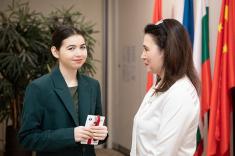 Aleksandra Goryachkina and Alina Kashlinskaya are among Leaders of FIDE Women's Grand Prix  Leg