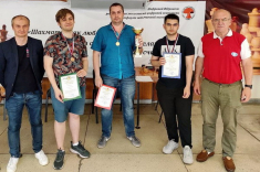 Дмитрий Кокарев выиграл главный турнир Петровского шахматного фестиваля
