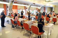 Two Rounds of Botvinnik Cup Played in Moscow 