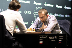 Alexander Grischuk Wins FIDE Grand Prix Leg in Hamburg