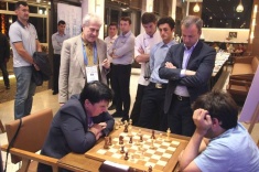Arkady Dvorkovich Team Chess Lounge Opens in Batumi