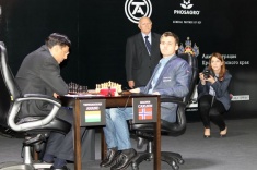 Магнус Карлсен выиграл вторую партию матча в Сочи