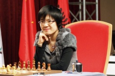 Хоу Ифань выиграла шестую партию матча, несмотря на проблемы со здоровьем