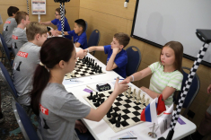 Команда Курчатовской школы захватила лидерство в финале "Белой ладьи"