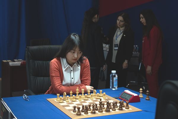 Ju Wenjun Holds Women S World Champion S Title