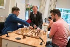 П. Свидлер и Я. Непомнящий лидируют в турнире Levitov Chess Week