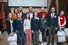 В Москве прошел детский благотворительный шахматный праздник «Королевский гамбит»