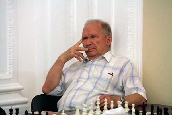 Alexander Nikitin: Coaching Kasparov, Year by Year and Move by